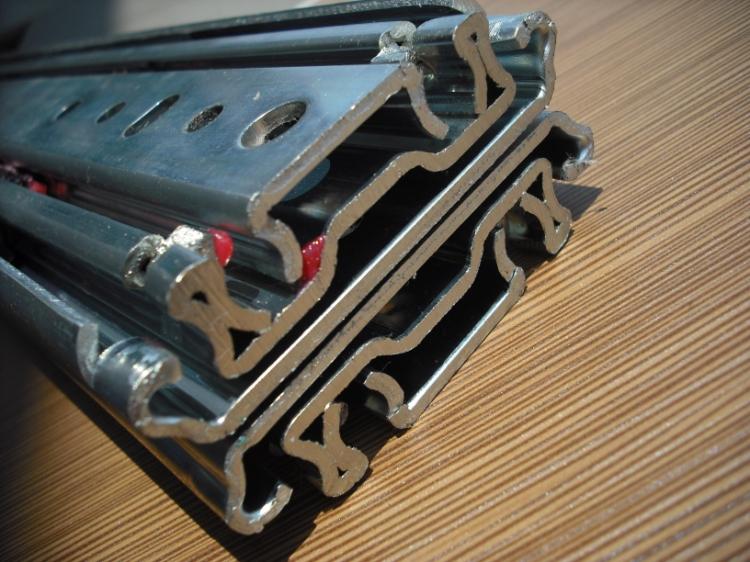 76mm宽重型抽屉滑轨 机柜货柜滑道 工业自锁轨道 加厚导轨三节轨