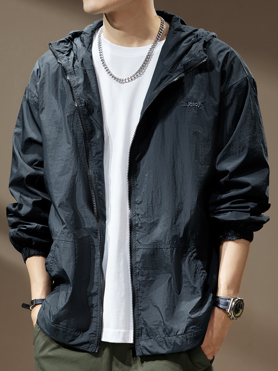 春秋新款山系防晒衣男户外宽松连帽工装夹克外套防紫外线冲锋衣男