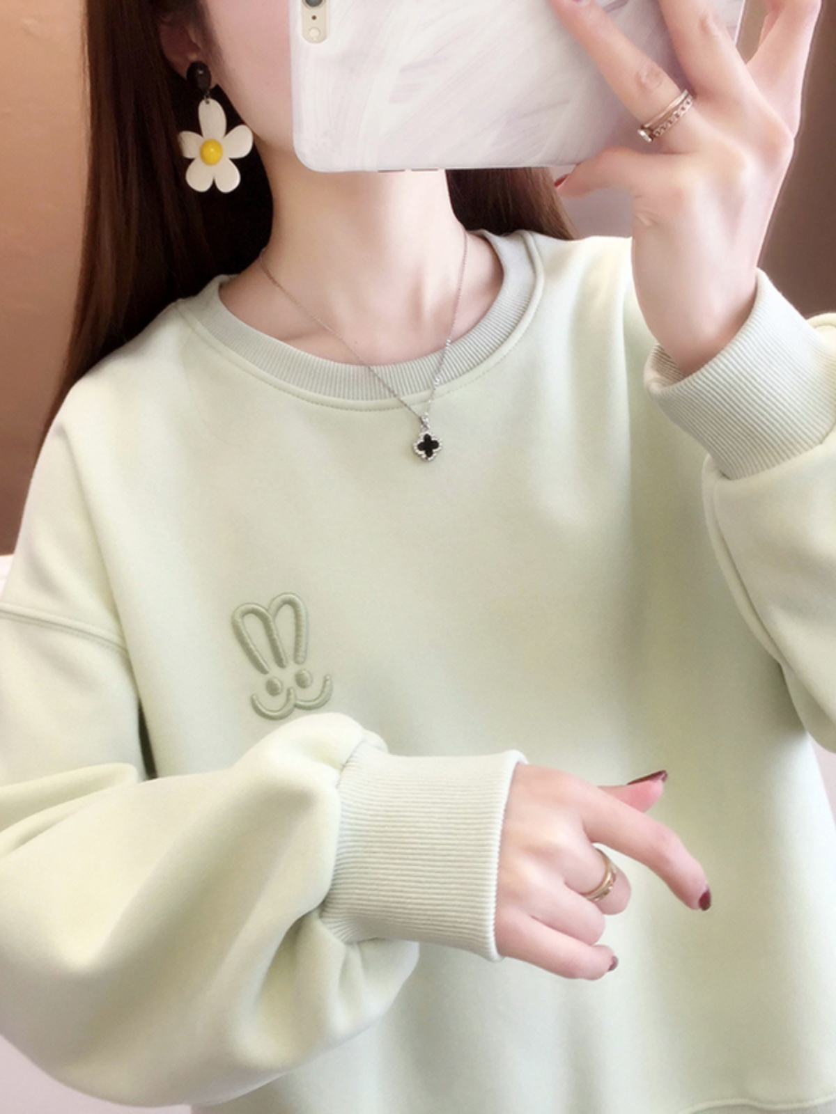 秋季2025年新款爆款宽松加绒女士卫衣洋气外套内搭冬装小个子上衣