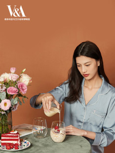 Va博物馆草莓小偷夫妇玻璃对杯子礼盒咖啡杯水杯耐高温生日礼物