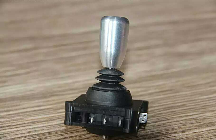 开关型操纵杆 CHAPEM 畅品 CV4A十字摇杆 主令 360度自复位热销