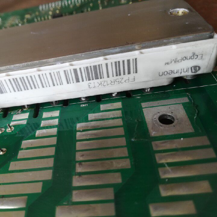 驱动板含FP25R12KT3  HY200TY15k