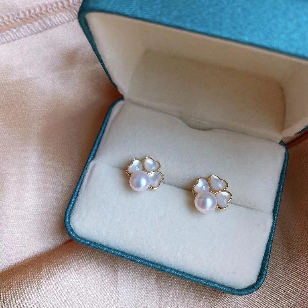 三叶草珍珠耳钉925银款女气质高级感无暇贝壳镶嵌耳环