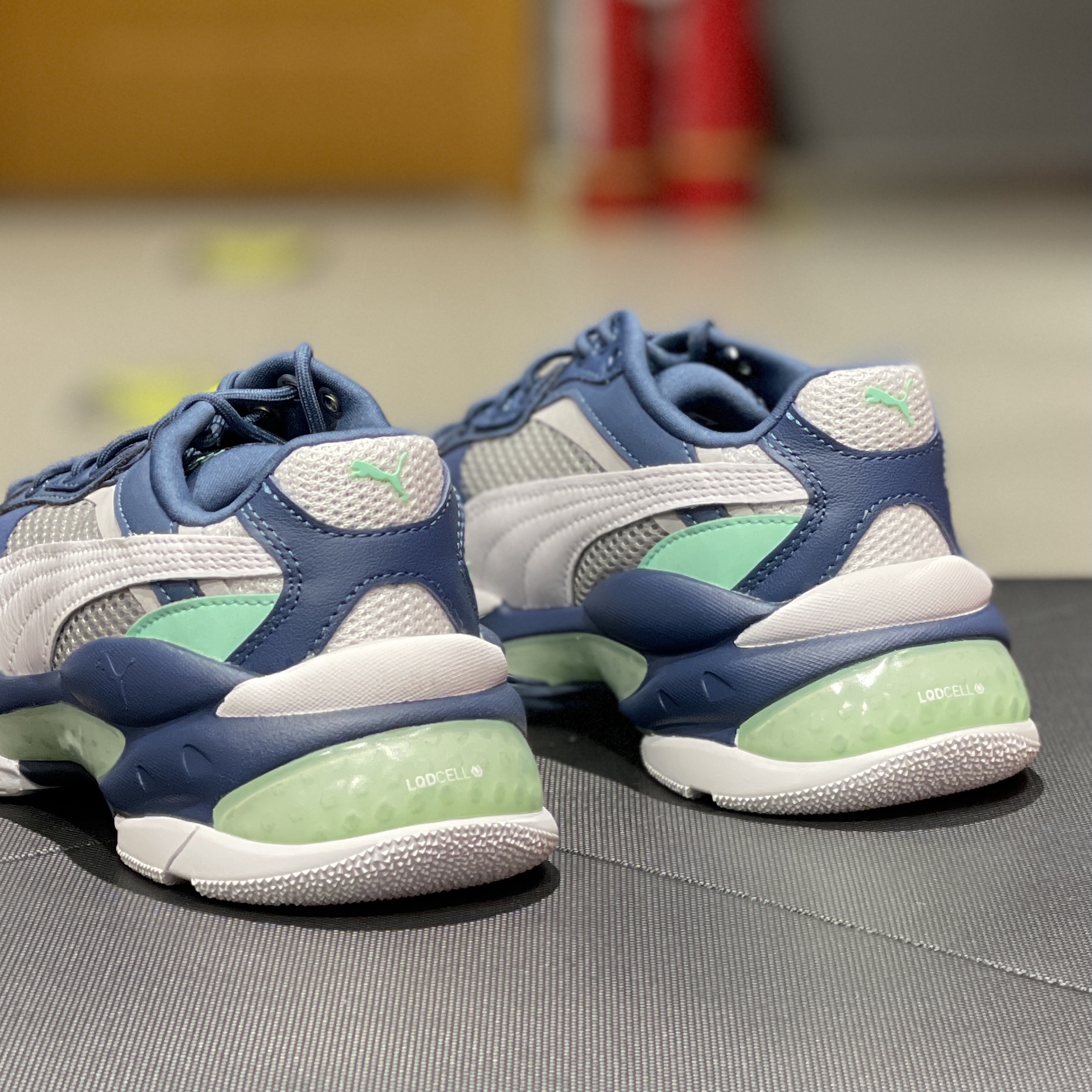 puma彪马新款复古运动休闲鞋