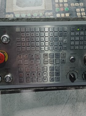 LYNUC铼钠克数控系统LNK-PANEL15-01A-MC