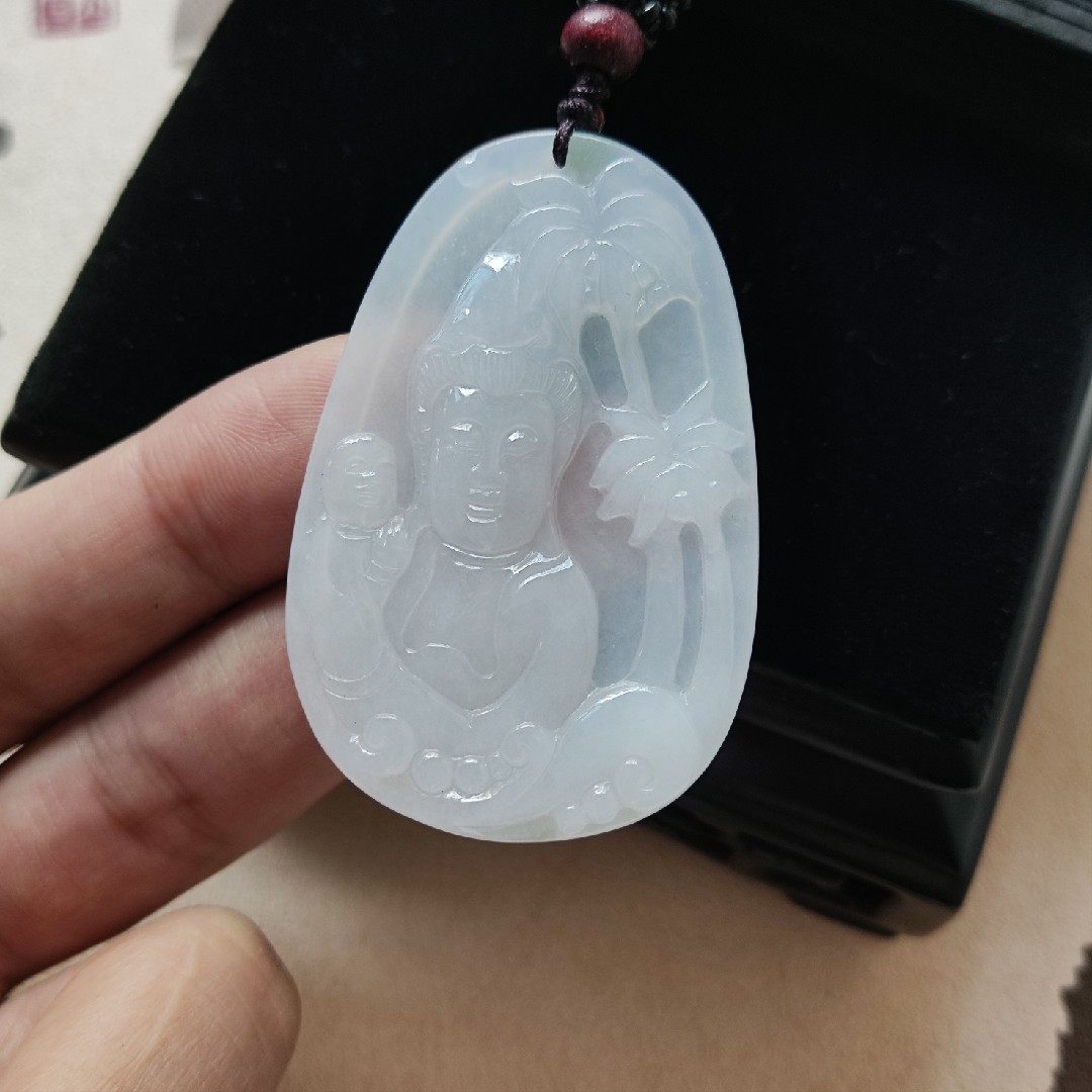 老坑冰种翡翠玉观音