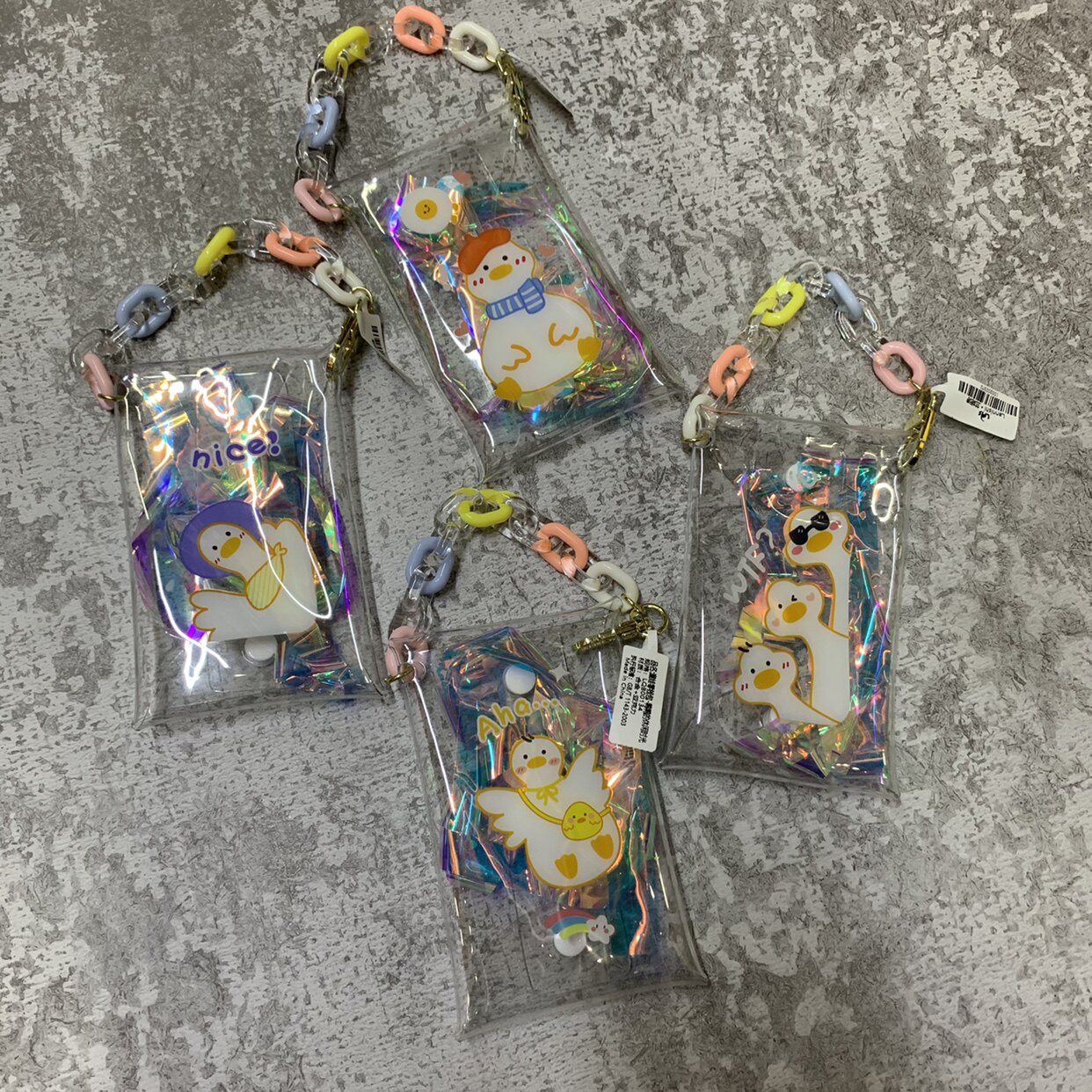 新款包邮涂鸦冲鸭溜娃12cm可爱亚克力卡通挂绳搞怪零钱包包挂