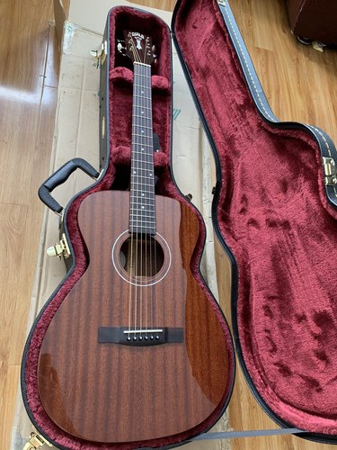 guild民谣电箱吉他