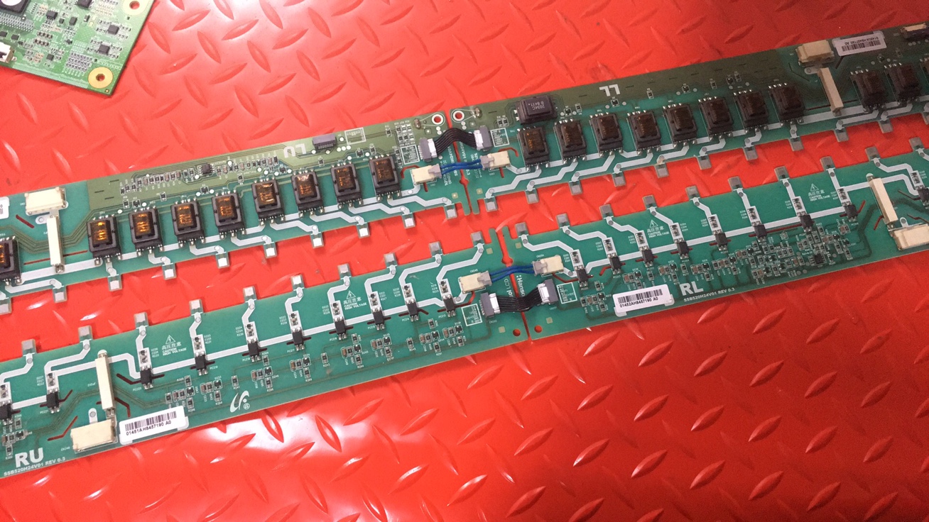 现货三星LA52A650A1R背光高压板SSB520H24V01 REV0.3 RL RU LL LU