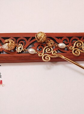 日常百搭点缀云纹小铃铛步摇发饰