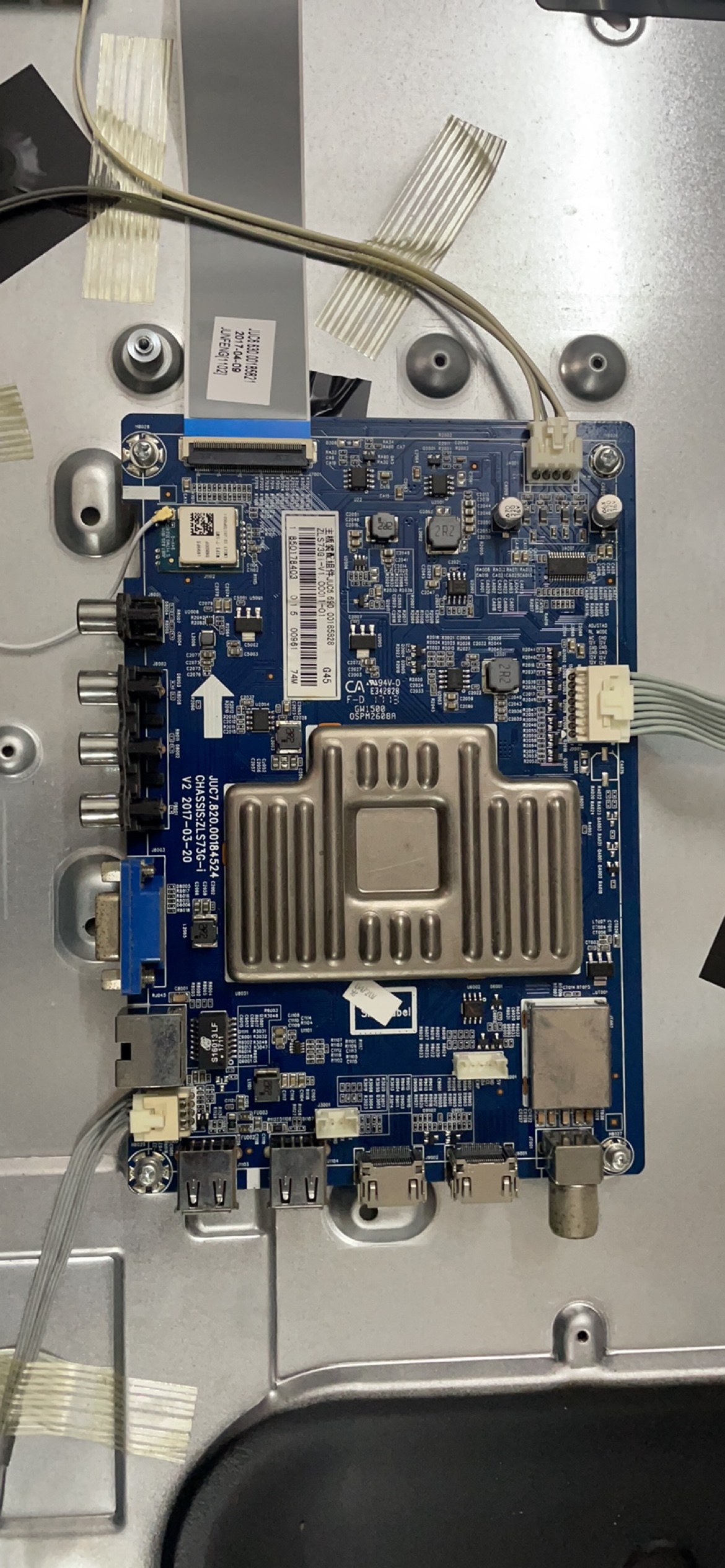 原装长虹55U1  主板JUC7.820.00184524  配屏C550U16-E2-H