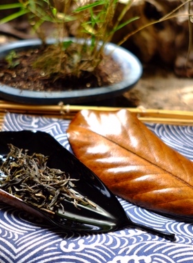 髹缮斋出品传统纯手工大漆工艺树叶茶则笔舔传统文化产品推光漆器