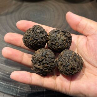 老熟普分享 樟木香8克龙珠 2015年普洱熟茶