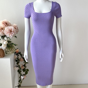 外贸原单 超显身材复古方领露锁骨时髦百搭弹力针织短袖连衣裙