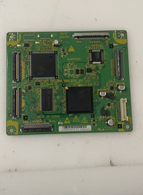 日立P42E101C逻辑板JA09572 JP60103屏 FDF42C128135UC-42测好