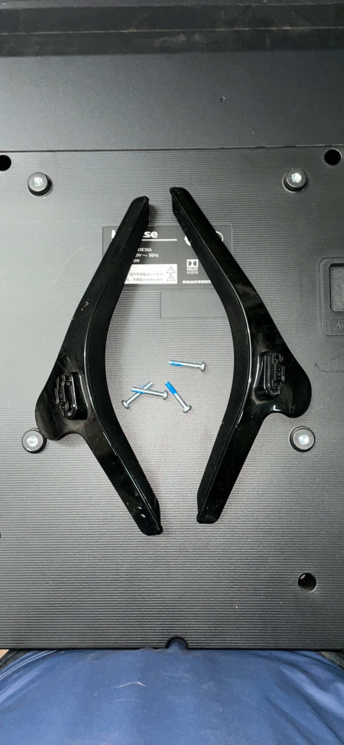 原装海信HZ43E35A HZ43E30D底座  配原装螺丝提供底座位置照片