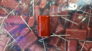 CBB81 聚苯乙烯薄膜电容器 103J3000V 10NF3000V 0.01UF3000V P25