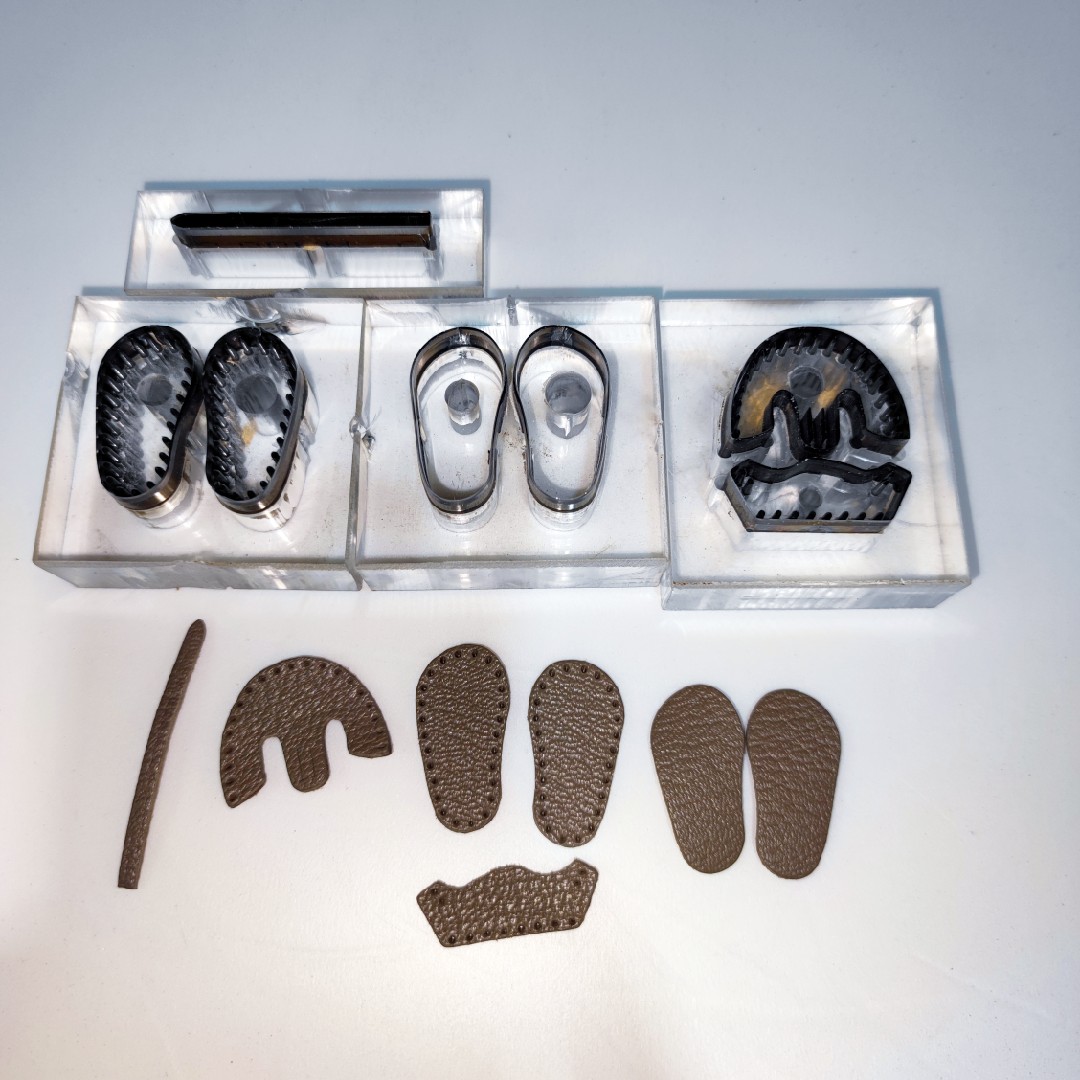 亚克力板小布娃娃鞋刀模ob24刀模鞋长32mm带圆斩