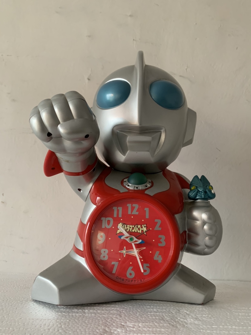 巨大版，帕瓦特奥特曼闹钟，功能正常，成色很好，圆古正版收藏品