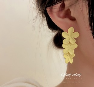 新款 925银针韩国夏季 时尚 创意花朵耳环甜美耳坠网红气质设计耳饰