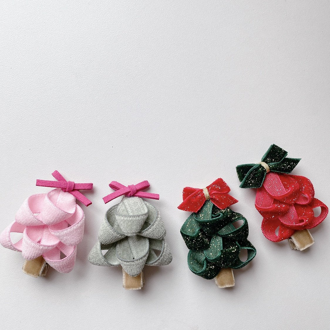 圣诞树发夹宝宝发饰儿童头饰节日饰品可爱小树鸭嘴夹安全防锈夹子