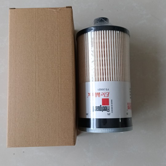 FS20021柴油滤芯适配WG9925550105重汽豪沃T7H柴油纸滤清器20019