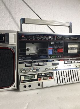 日本原装进口白色夏普GF-800，成色新，功能全好的，收藏佳品..