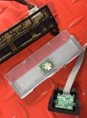 原装康佳LED65S8000U 遥控接收板35021736带线