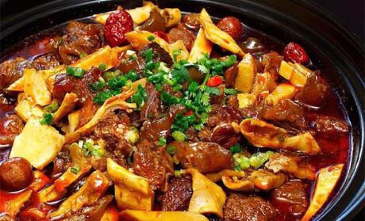 筋头巴脑 铁锅炖 地锅鸡 炖大鹅 专用酱料 连皮带骨搭乘班车印刷