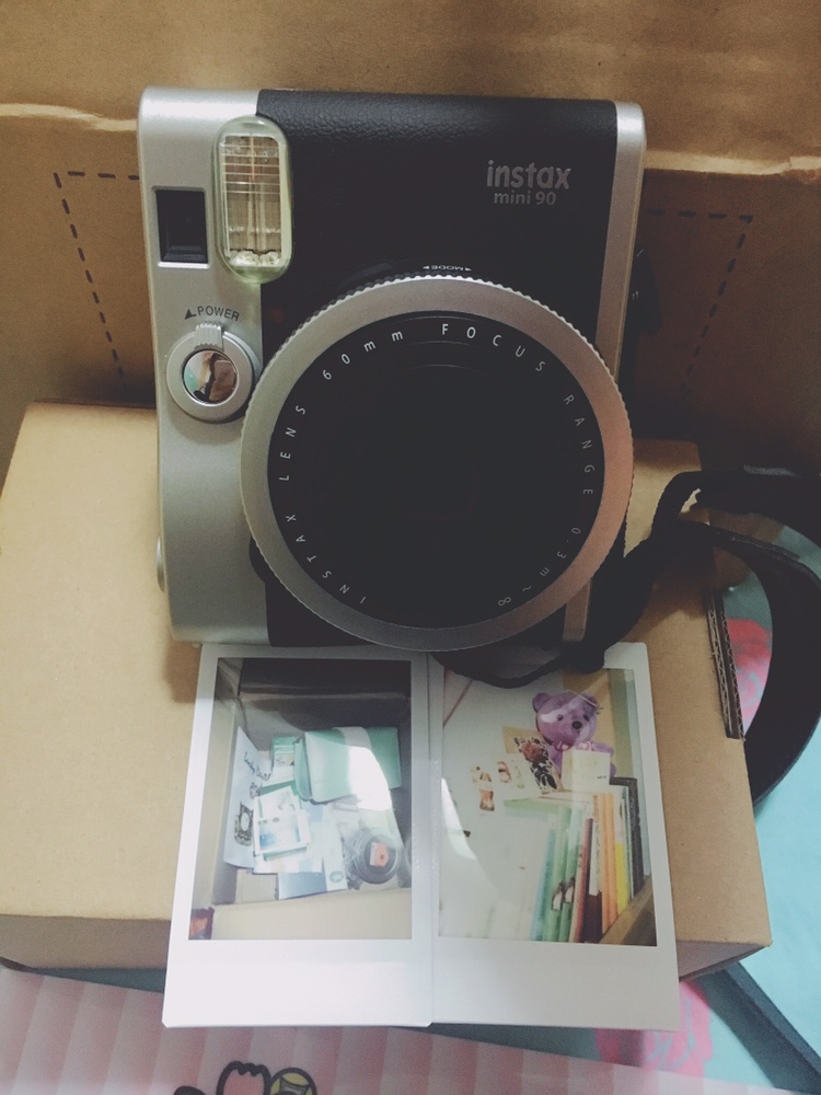 富士instax mini90拍立得相机,送给女友生日礼物 富士instax mini90拍立得相机,送给女友生日礼物