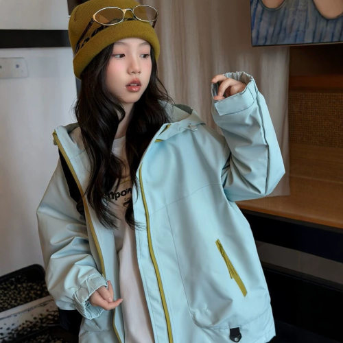 波拉bora女童户外冲锋衣秋季儿童中大童美式连帽工装夹克外套潮