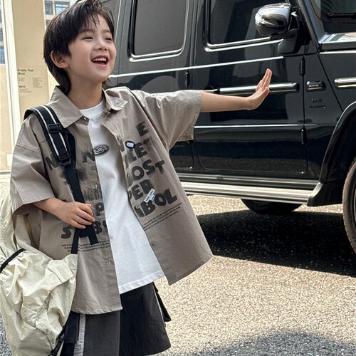 拉bora童装春夏款儿童短袖衬衣字母绣标薄款男童女童洋气短袖衬衫