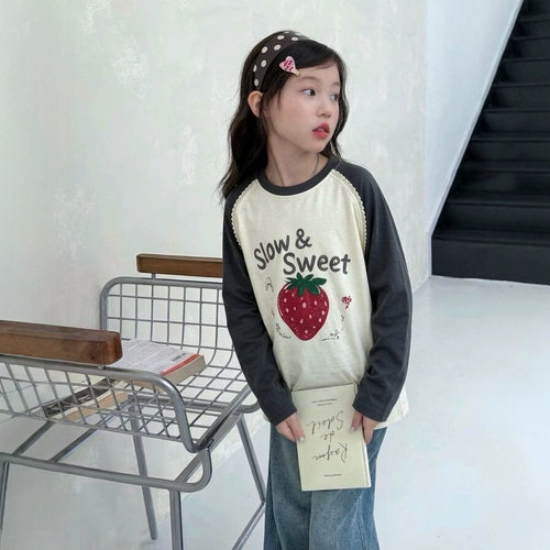 波拉bora女中大童插肩袖长袖草莓打底衫T恤秋季儿童洋气上衣潮
