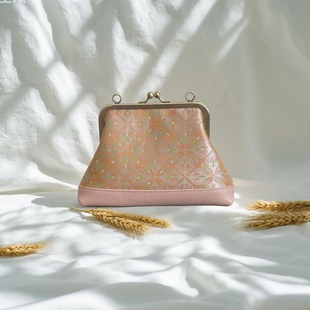 张和才菱格四蝶古蜀锦牛皮包包名家经典气质饺子包手提包