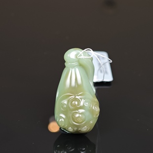 天然和田玉吊坠绿色玉石挂件男女款 苏明奇 中国风颈饰挂坠