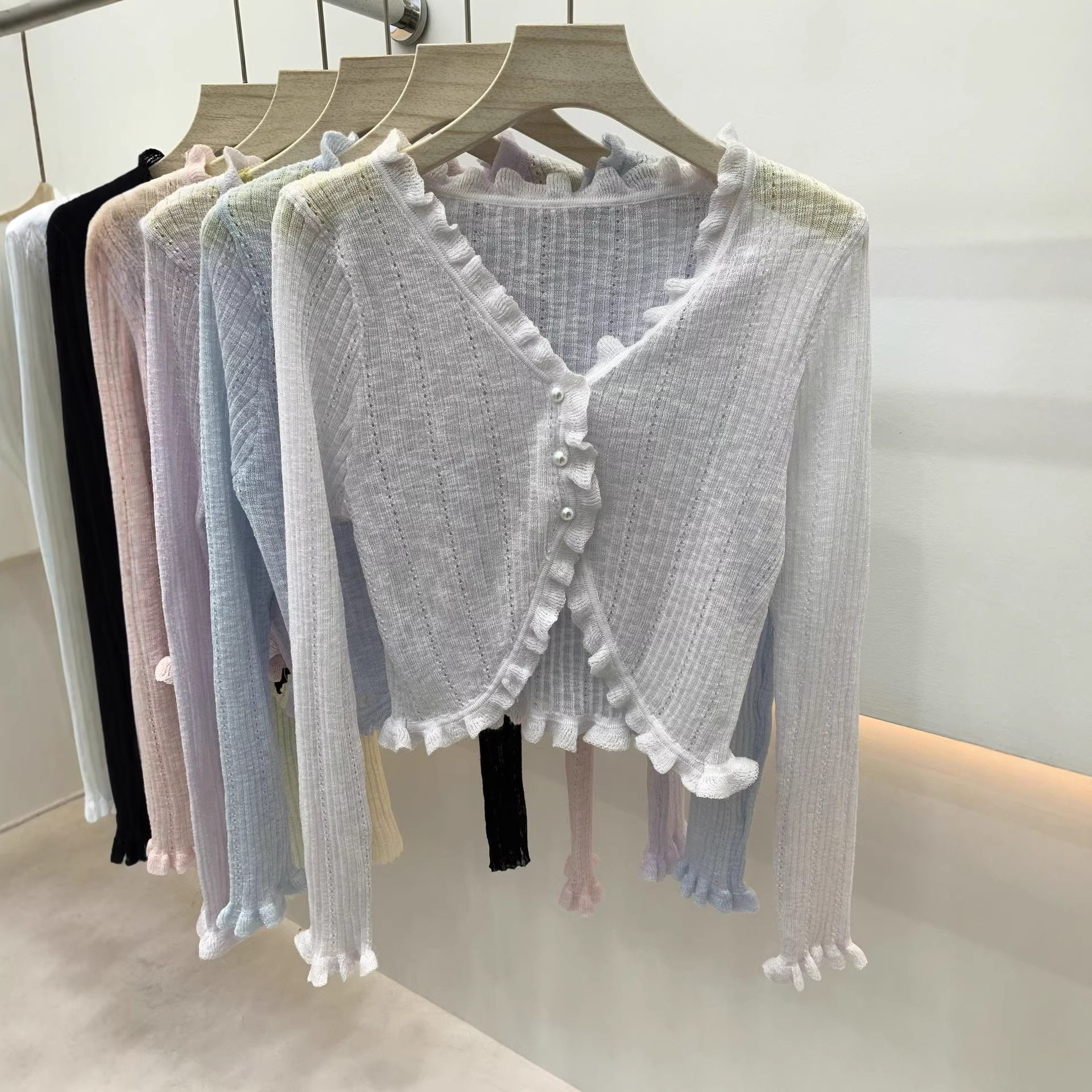 配裙子披肩薄外套女春夏短款木耳边针织衫百搭开衫修身显瘦上衣