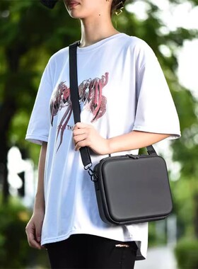 大疆Action 5 Pro/4/3相机收纳包大容量OSMO灵眸运动相机便携包