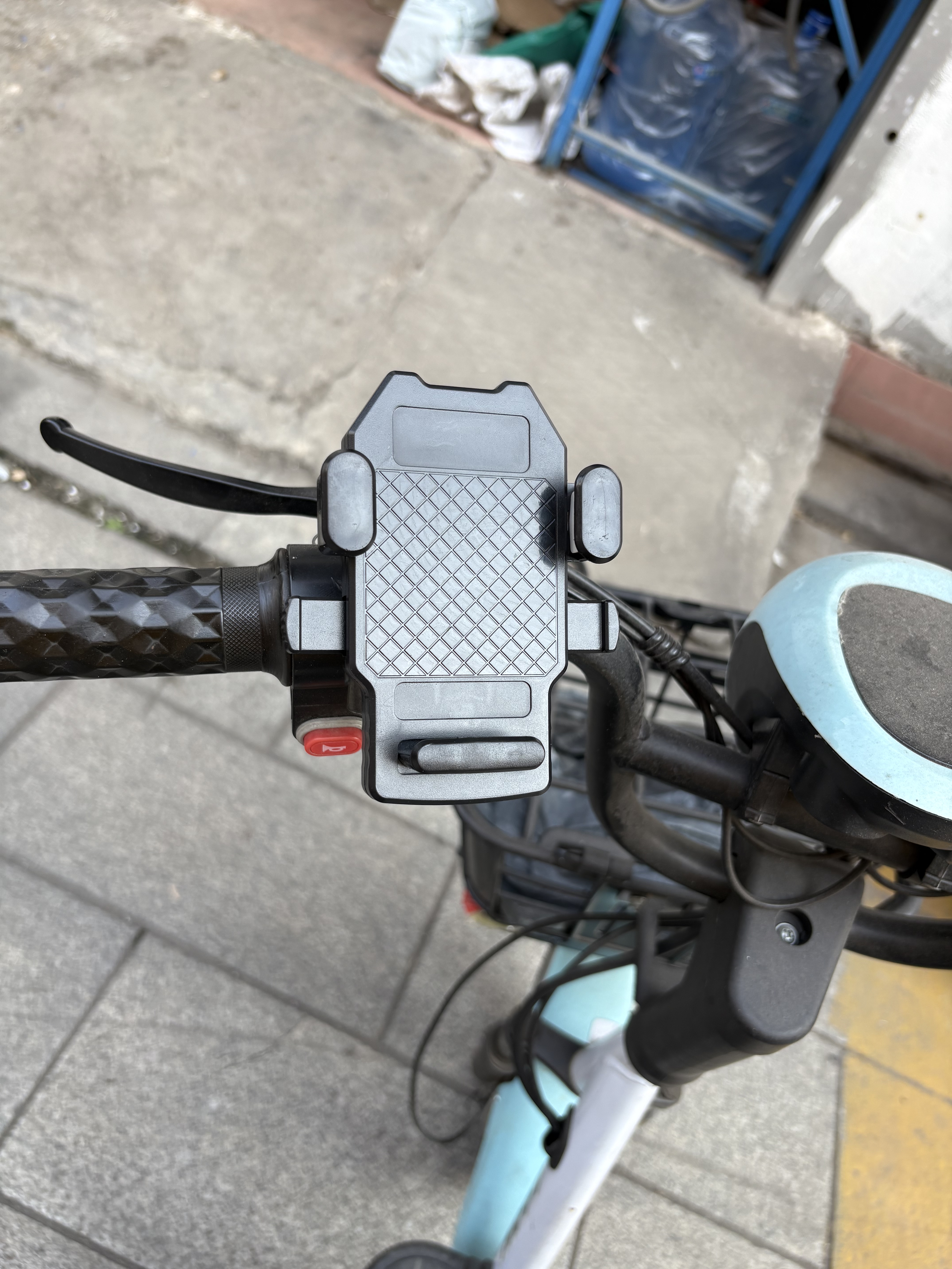 新款电动车车载手机支架自行车电瓶摩托车导航外卖骑手三轮防震架