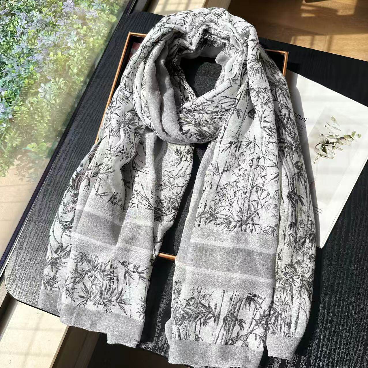 棉麻围巾女春秋优雅文艺旅游百搭长款大披肩丝巾冬天保暖薄款纱巾,服饰配件/皮带/帽子/围巾,中老年服配,淘宝优惠券,粉丝福利购,淘宝优惠卷