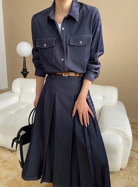 尤物  早春新款 天丝复古丹宁牛仔衬衫腰百褶半身裙套装 SN7073