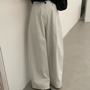 2026年春款宽松一粒扣显瘦轻薄气球裤设计感褶皱显瘦轻薄休闲裤