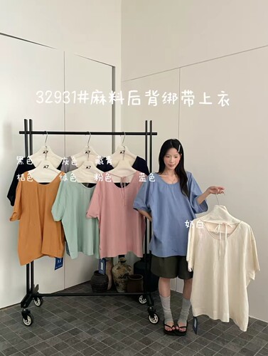大7家 2026夏新款大码女装圆领休闲风麻料后背绑带上衣