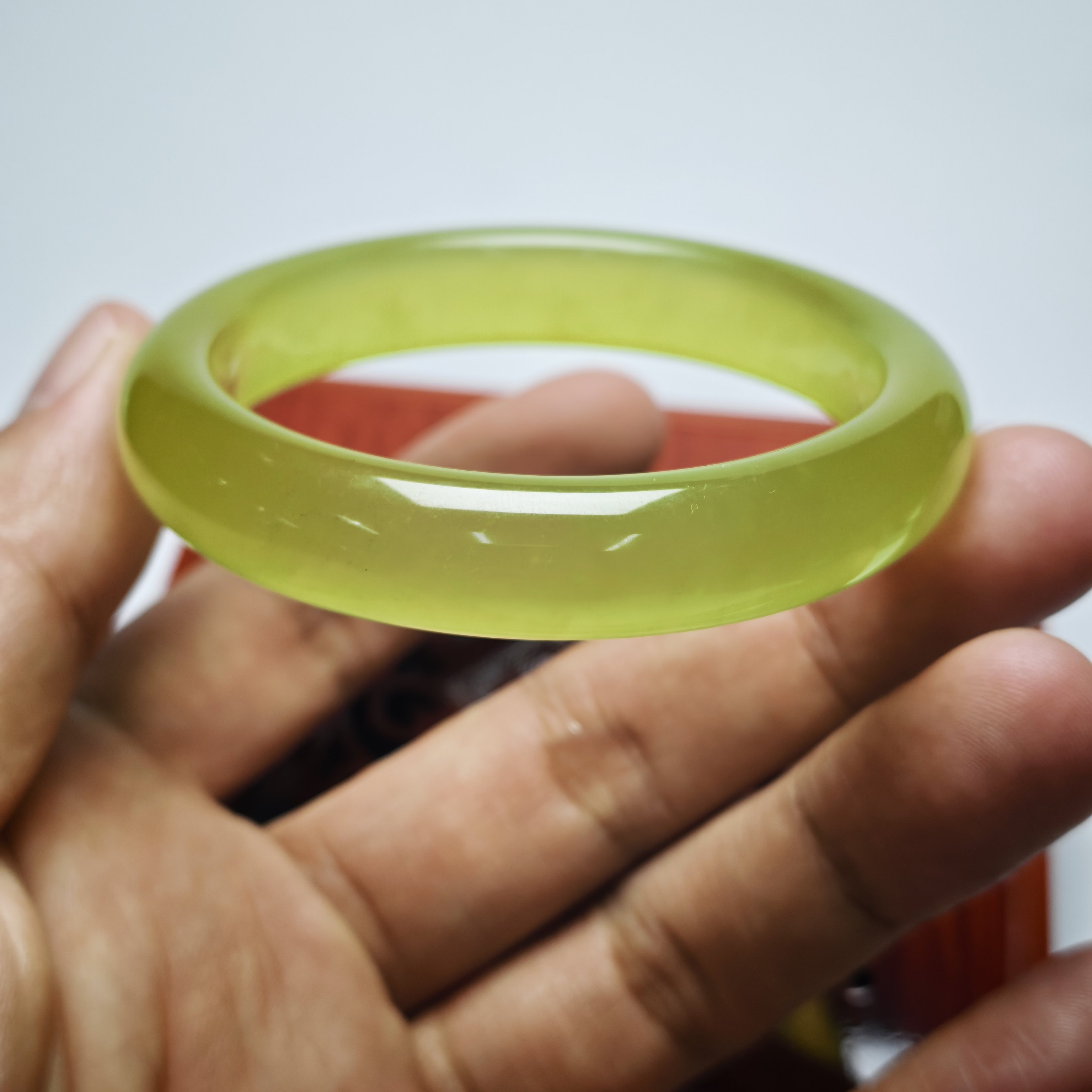 精品岫玉黄金玉手镯小圈口55.3天然颜色正品保证水润玉镯