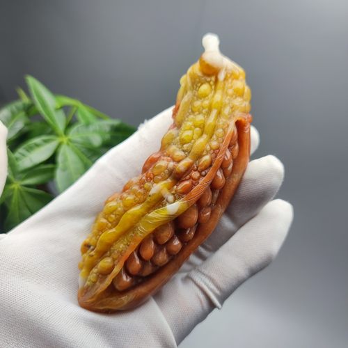 精品岫玉花玉苦瓜手把玩摆件天然玉石俏色仿真工艺苦尽甘来收藏品