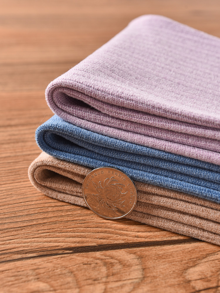 어린이 뼈없는 가을 옷과 가을 바지 세트 독일 벨벳  중대형 어린이 잠옷 속옷 가을과 겨울 스타일 원활한 따뜻한 옷