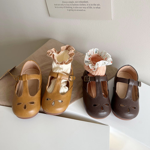 春秋超纤女童缕空韩版圆头皮鞋