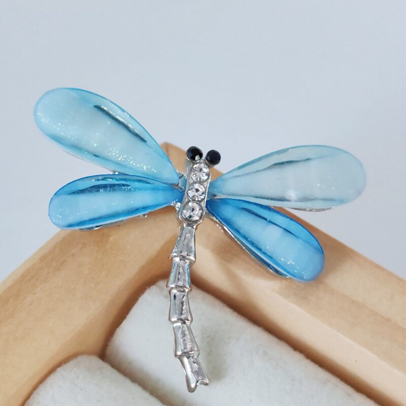 仿真蜻蜓胸针卡通胸针胸花女时尚动物别针服装配饰品现货