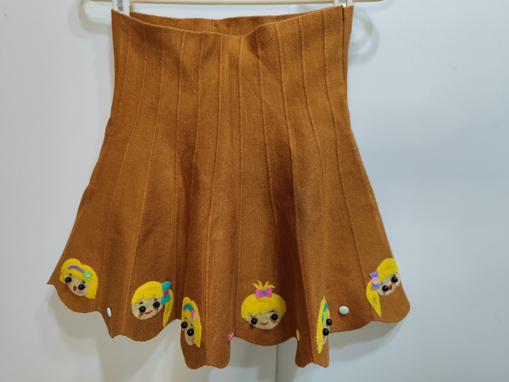 日系手工刺绣娃娃半裙 可爱抹胸上衣 孤 不退换 全场满50包邮