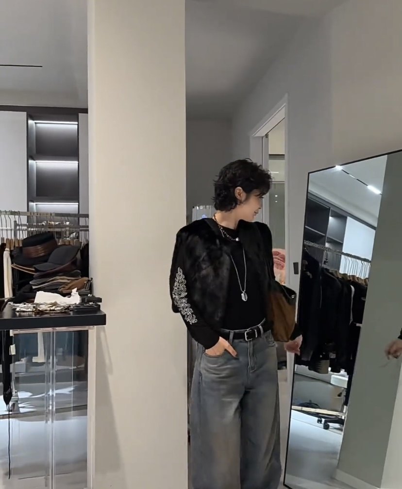 秋冬新款进口小母貂短款背心貂皮大衣马甲气质水貂皮草坎肩外套女