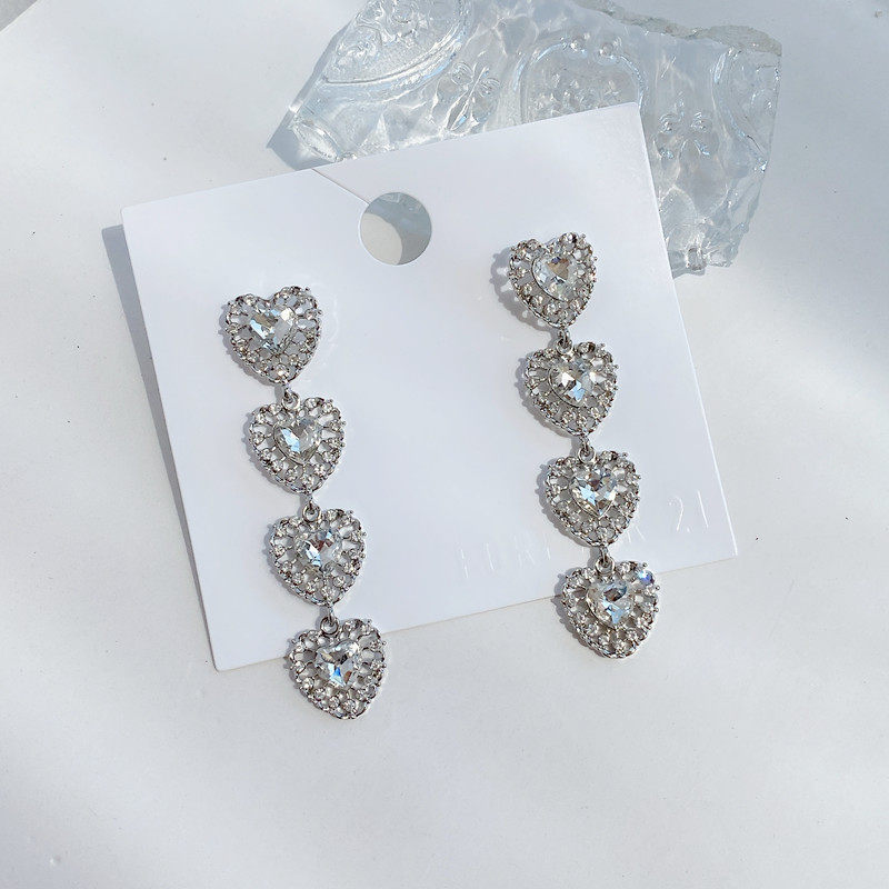 高级感镶嵌玻璃爱心长款水滴流苏耳环轻奢风超闪水晶个性银针耳饰,饰品/流行首饰/时尚饰品新,耳环,淘宝优惠券,粉丝福利购,淘宝优惠卷